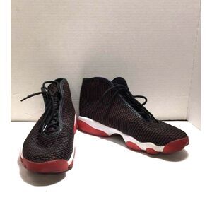 Jordan Horizon Red Black Gym Red Dark Grey White Men's Athletic Sneakers